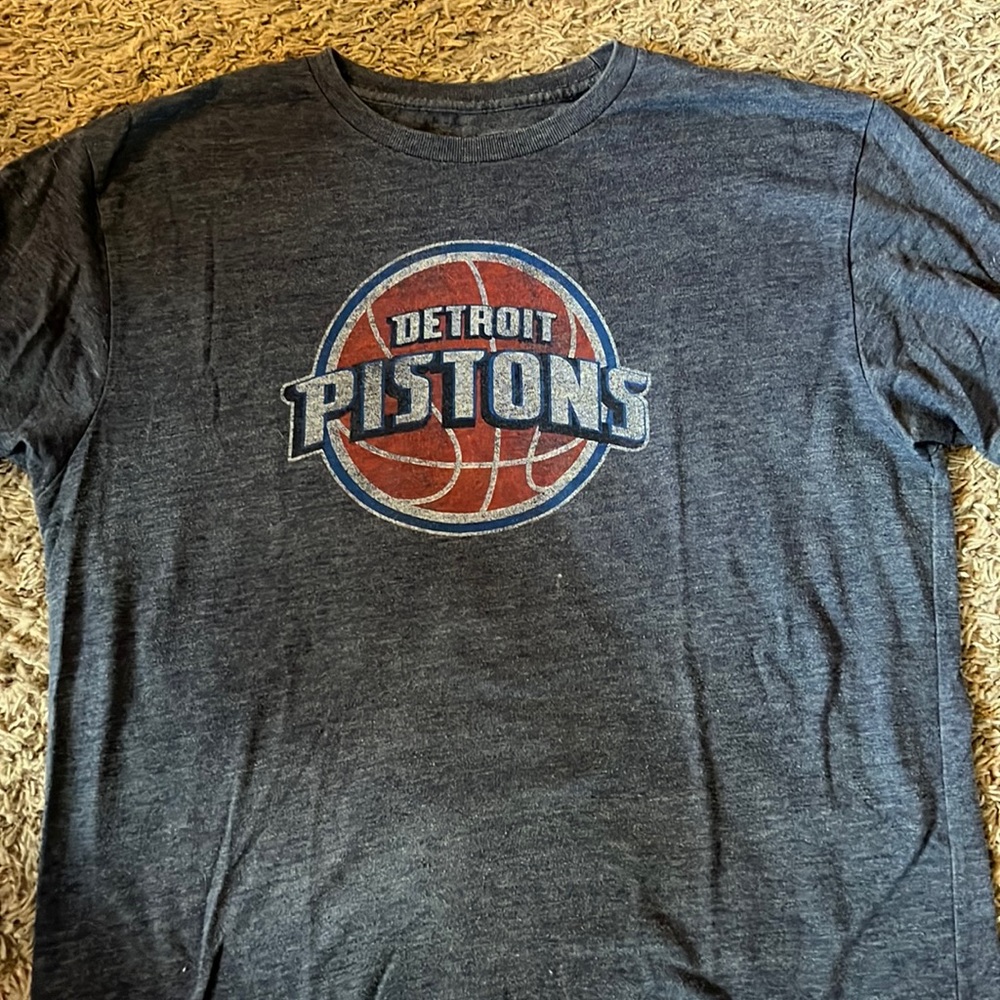 Detroit Pistons T-shirt